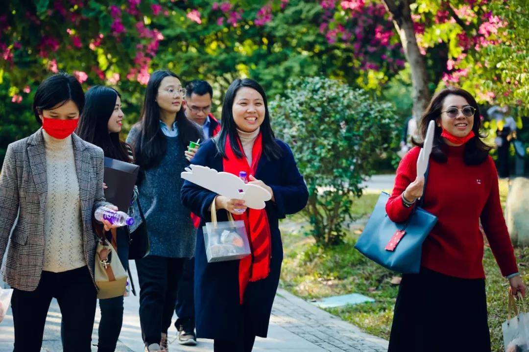 聚力迎新 奋进2022——集团总部开展团建(健走)活动 聚力迎新 奋进2022——集团总部开展团建(健走)活动