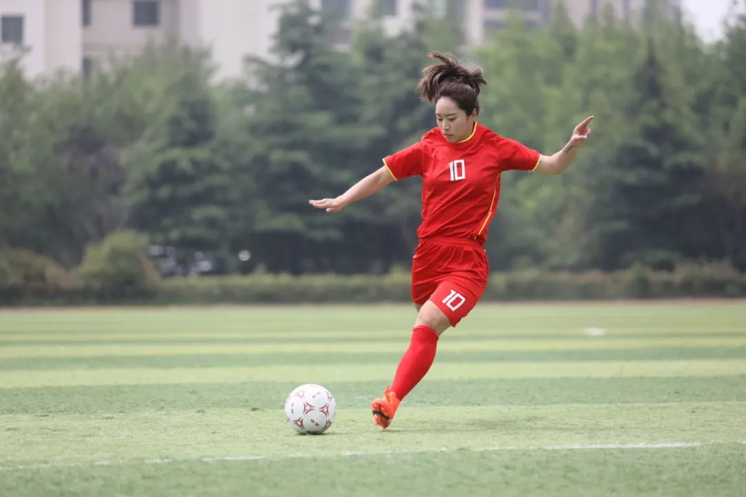 绽放亚洲!省广集团助力北京越野牵手女足之星 绽放亚洲!省广集团助力北京越野牵手女足之星