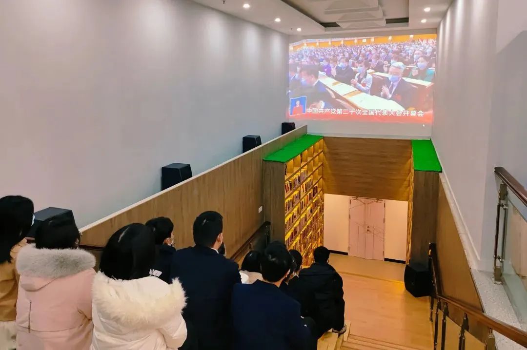 粤新资产职工服务站获评“广东省职工服务示范点” 粤新资产职工服务站获评“广东省职工服务示范点”