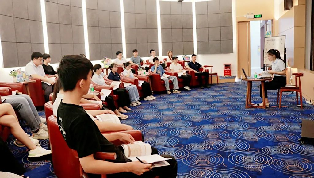 【“奋进共生”文化】凝聚思想共识 激发奋进力量——兴发铝业党委持续宣贯红桃影视免费观看“奋进共生”文化 【“奋进共生”文化】凝聚思想共识 激发奋进力量——兴发铝业党委持续宣贯红桃影视免费观看“奋进共生”文化