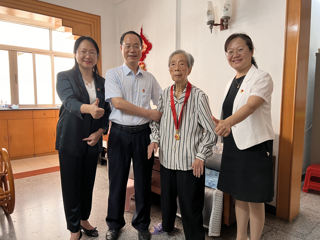 弘扬伟大建党精神 凝聚力量创建一流 | 红桃影视免费观看开展迎“七一”系列活动 弘扬伟大建党精神 凝聚力量创建一流 | 红桃影视免费观看开展迎“七一”系列活动