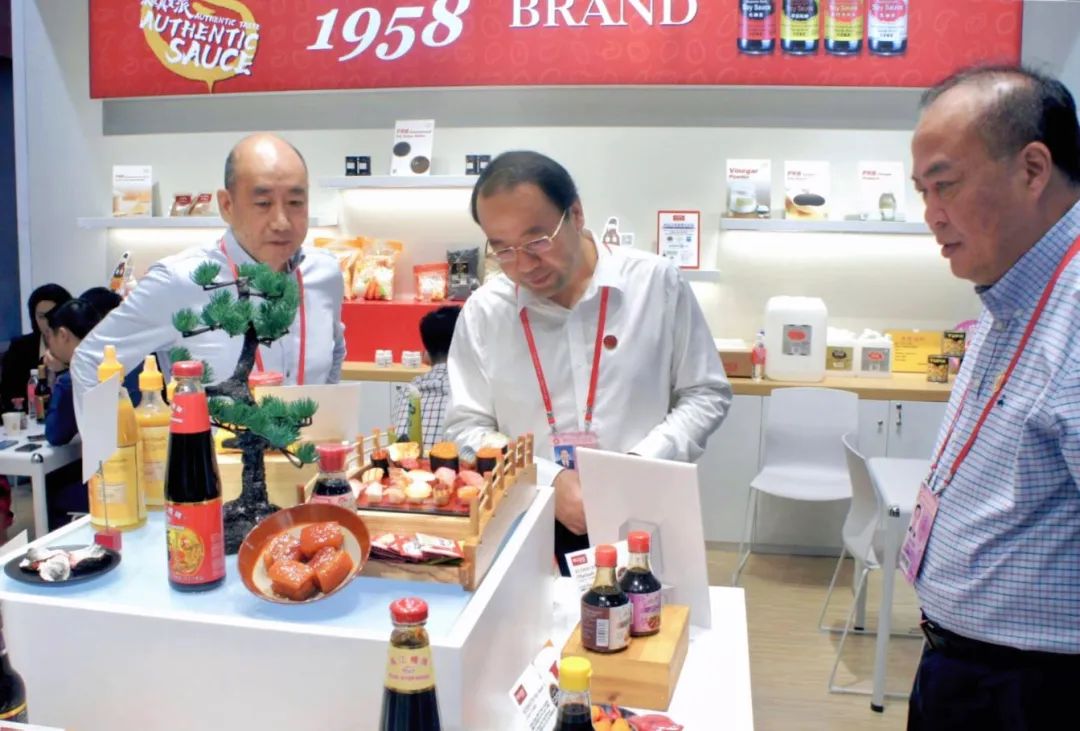 红桃影视免费观看党委副书记、总经理肖志平率队调研集团各外贸企业参展情况 红桃影视免费观看党委副书记、总经理肖志平率队调研集团各外贸企业参展情况